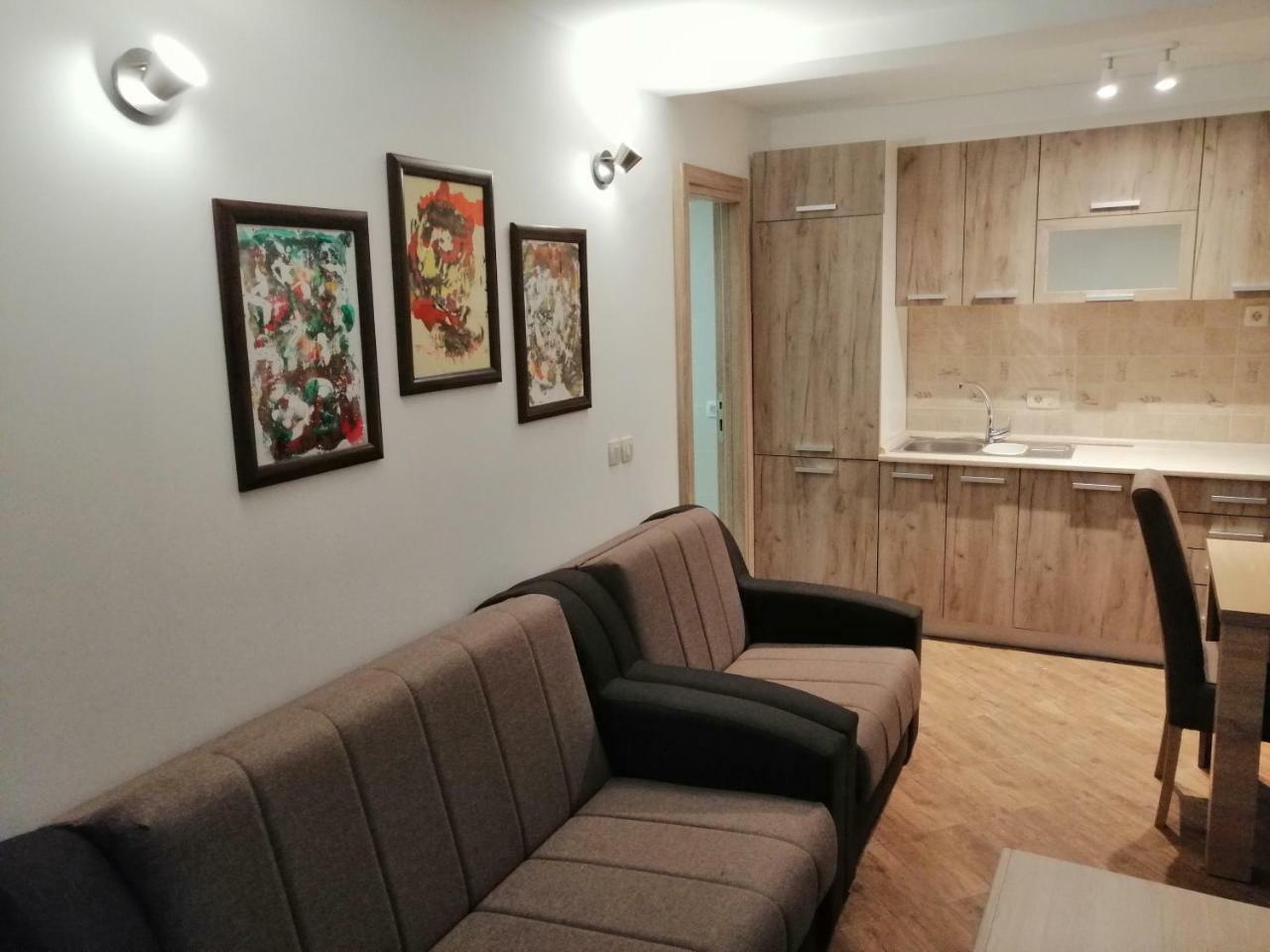 Olive Tree Apartments Tivat Exterior foto
